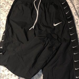 Nike woven jogger sweatpants